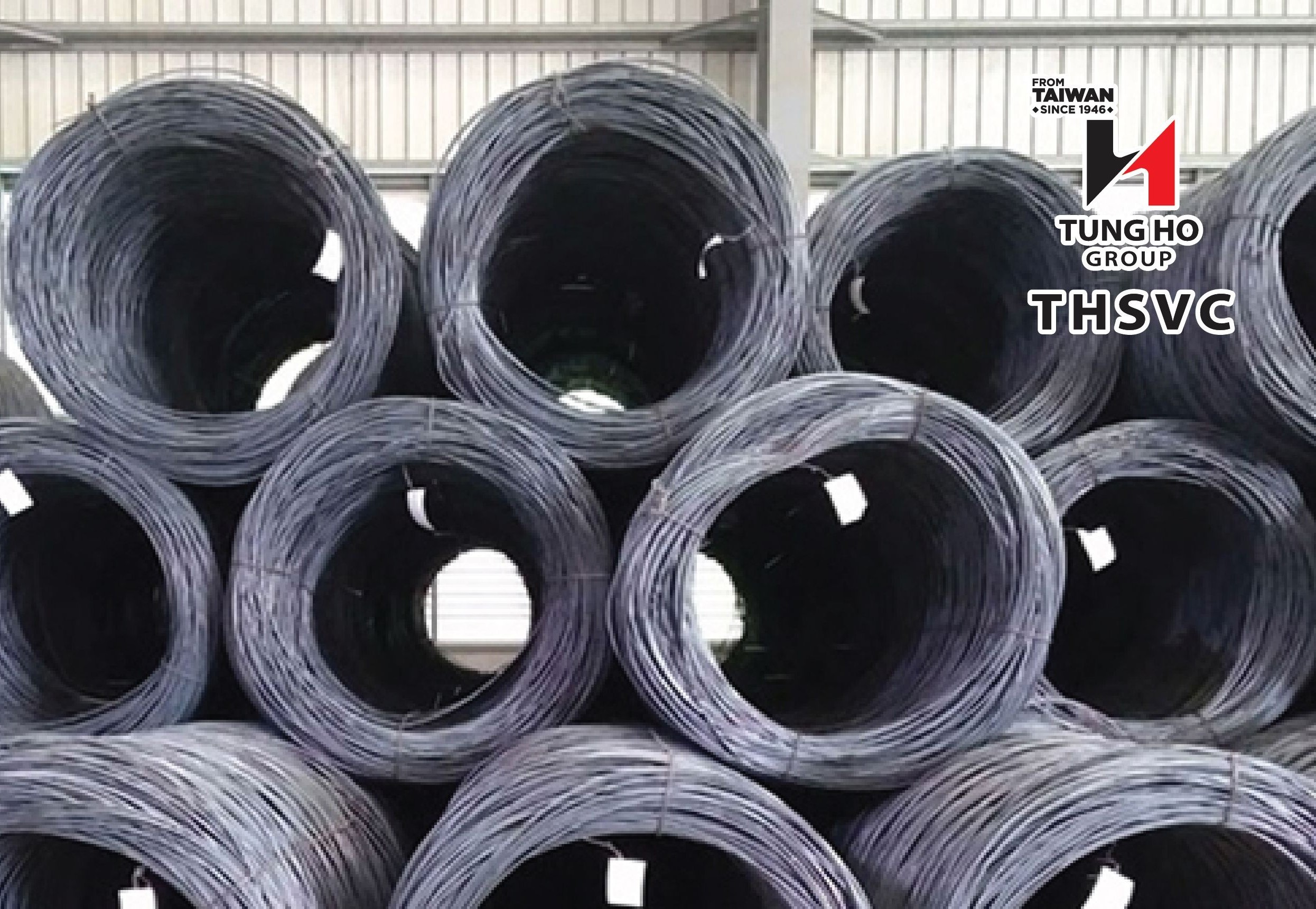 Trong xây dựng, thép cốt bê tông được chia thành hai nhóm chính dựa trên hình dạng bề mặt và mỗi nhóm có cách đo đường kính khác nhau